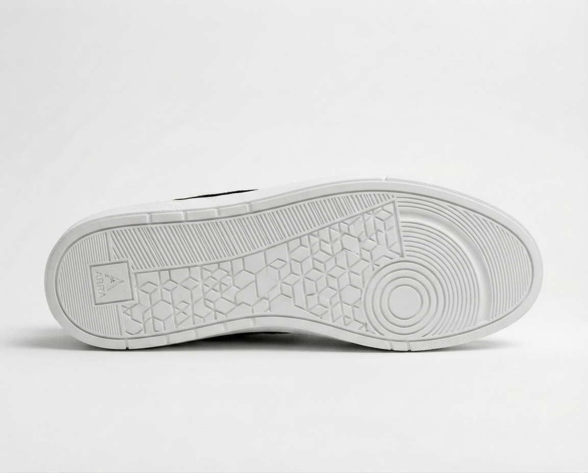 UrbanEdge Mono Low-Top Sneakers